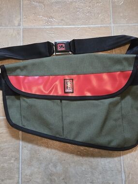 Chrome Bag - Urban Messenger Bag in Olive Green and Red